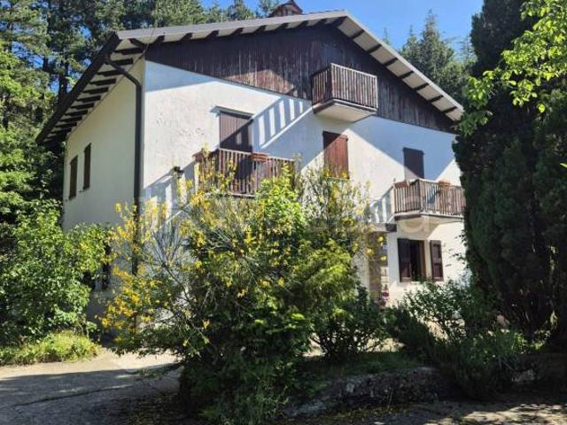 Villa Indipendente in vendita a Ventasso, Reggio nell'Emilia