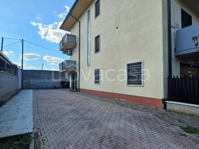 Villa Indipendente in vendita a Verona