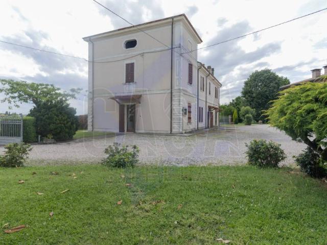 Villa Indipendente in vendita a Unione Alto Ferrarese, Vigarano Mainarda