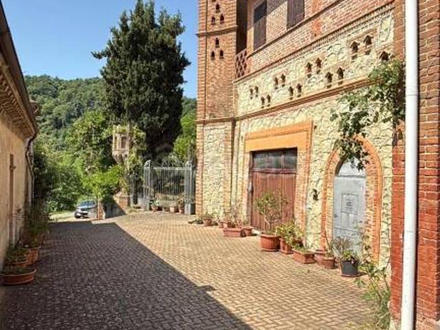 Villa Indipendente in vendita a Piemonte, Alessandria