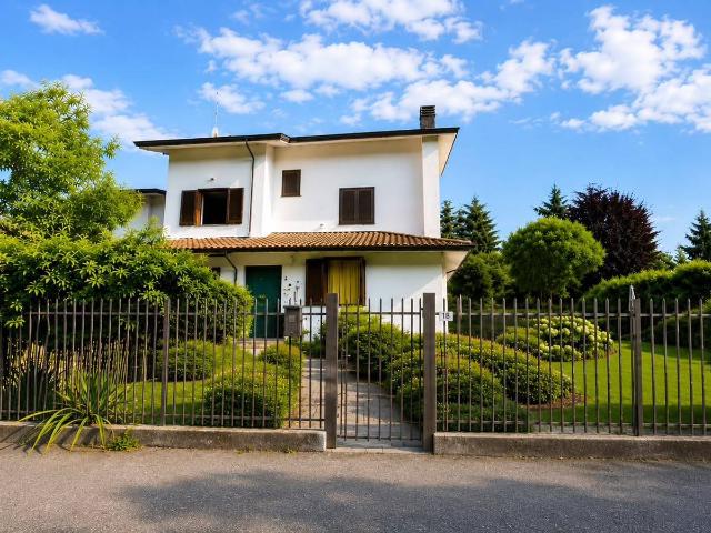 Villa Indipendente in vendita a Oreno, Vimercate