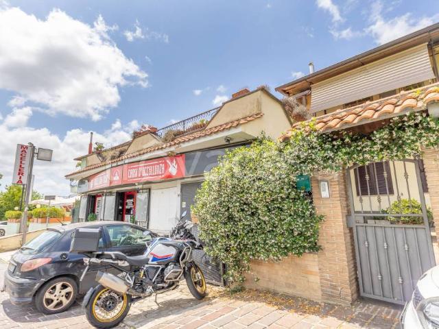 Villa Indipendente in vendita a Roma Capitale, Lazio