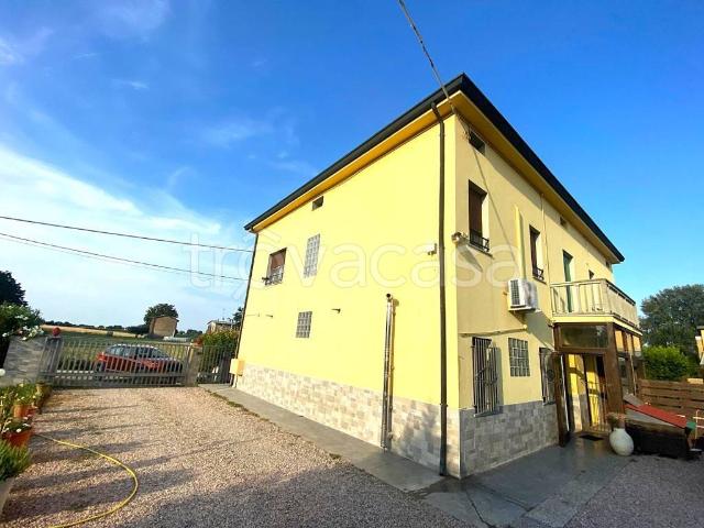 Villa Indipendente in vendita a Unione Alto Ferrarese, Cento
