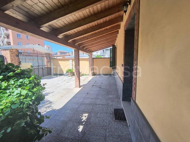 Villa Indipendente in vendita a Piemonte, Alessandria
