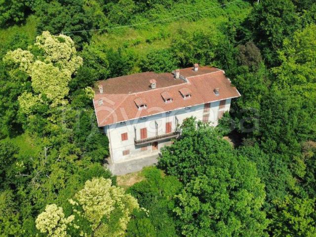 Villa Indipendente in vendita a Alzano Lombardo, Lombardia