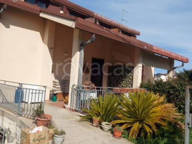 Villa Indipendente in vendita a Arce, Lazio