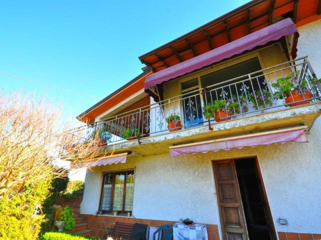 Villa Indipendente in vendita a Prati di Vezzano, Vezzano Ligure