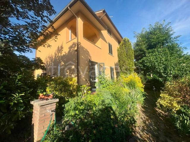 Villa Indipendente in vendita a Palazzo Del Pero, Toscana