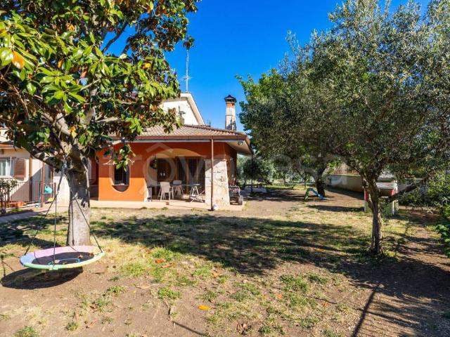 Villa Indipendente in vendita a La Torretta, Roma Capitale