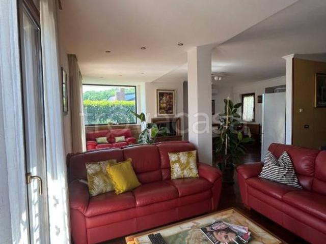 Villa Indipendente in vendita a Monte Gentile, Roma Capitale