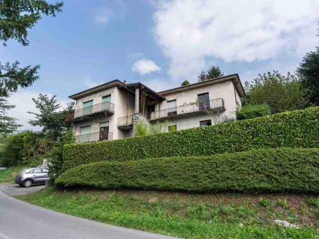 Villa Indipendente in vendita a Pagnano, Asso