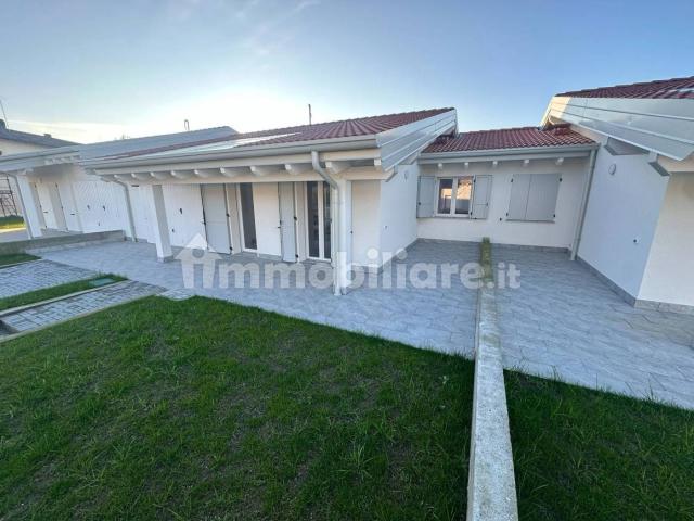 Villa Indipendente in affitto a Ponte Rosso, Calvisano