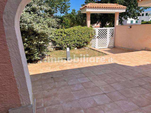 Villa Indipendente in affitto a Dulcino, Calabria