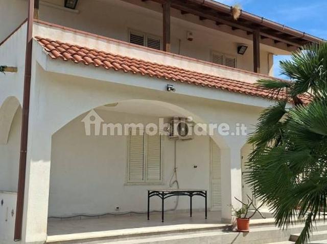 Villa Indipendente in affitto a Tre Fontane, Campobello Di Mazara