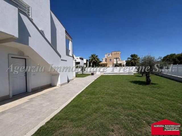 Villa Indipendente in affitto a Fregene, Roma Capitale
