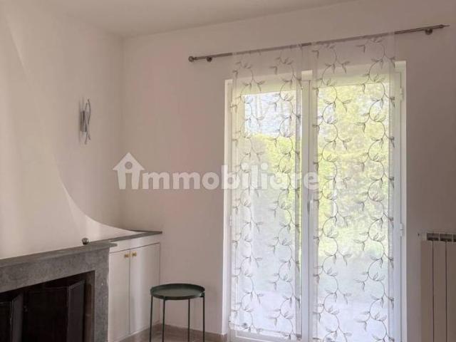 Villa Indipendente in affitto a Punta del Lago, Ronciglione
