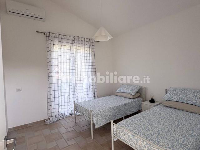 Villa Indipendente in affitto a Punta del Lago, Ronciglione