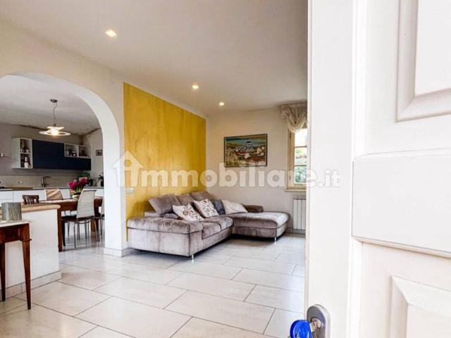 Villa Indipendente in affitto a Caravello, Camaiore