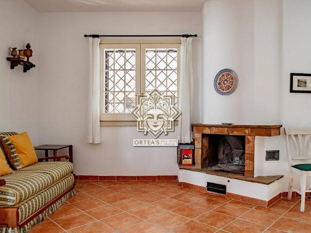 Villa Indipendente in affitto a Siracusa, Sicilia