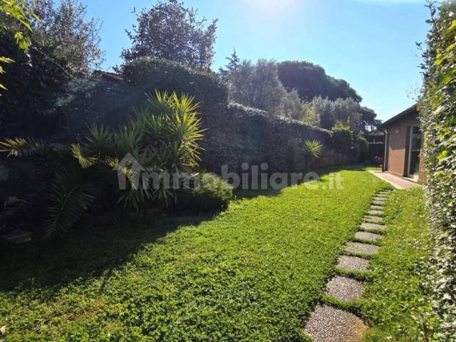 Villa Indipendente in affitto a Vigneti II, Roma Capitale