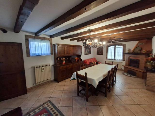 Villa Indipendente in affitto a Calcroci, Camponogara