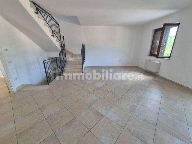 Villa Indipendente in affitto a Calabria, Catanzaro