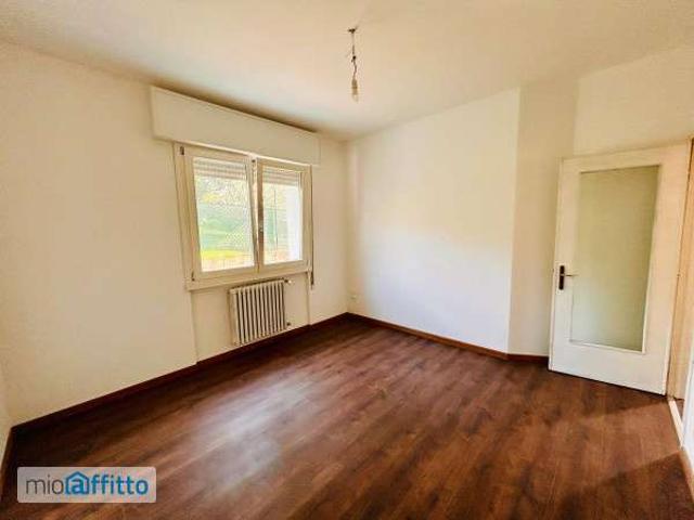 Villa Indipendente in affitto a Villaggio San Giuseppe, Caino