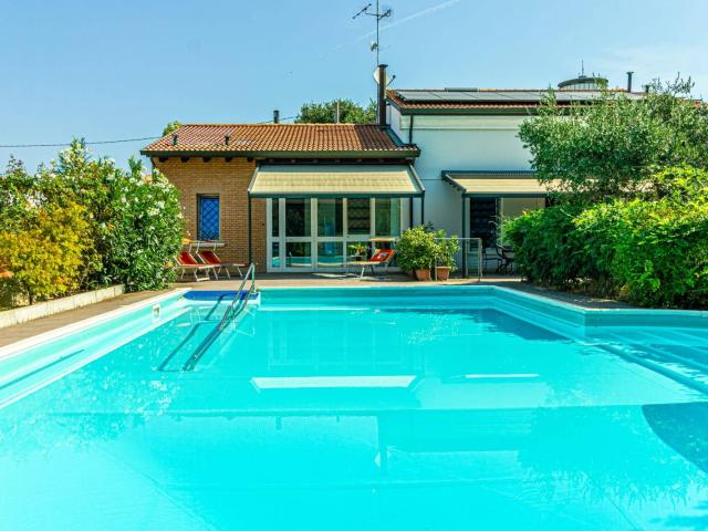Villa Indipendente in vendita a Unione Alto Ferrarese, Cento