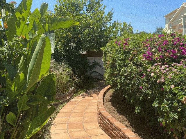 Chalet en alquiler en Pueblo Mijitas, Costa del Sol Occidental
