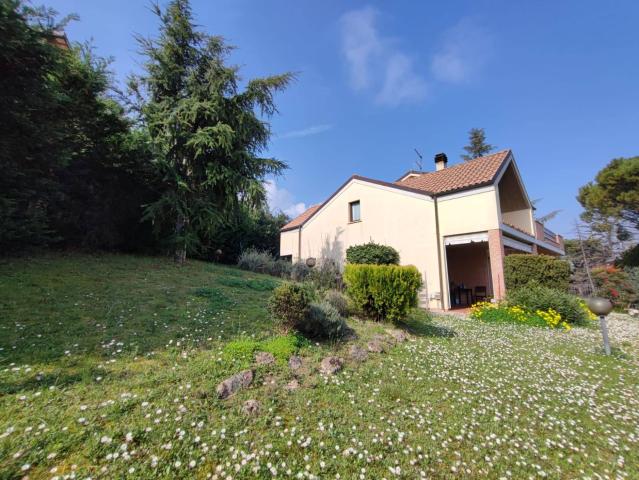 Villa Indipendente in vendita a Montesilvano, Abruzzo