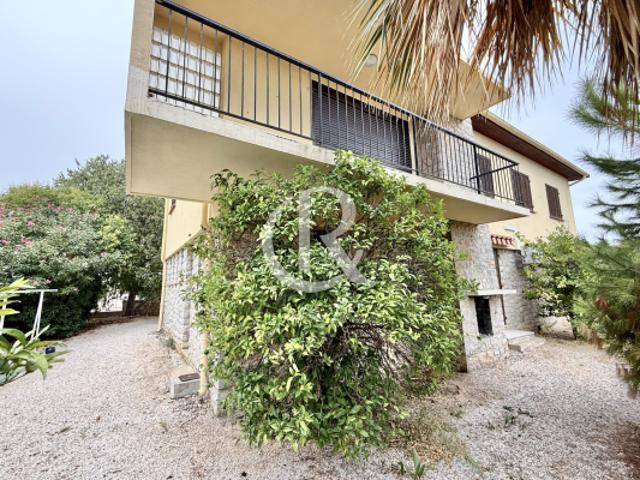 Maison vente à Arrondissement de Toulon, Hyères