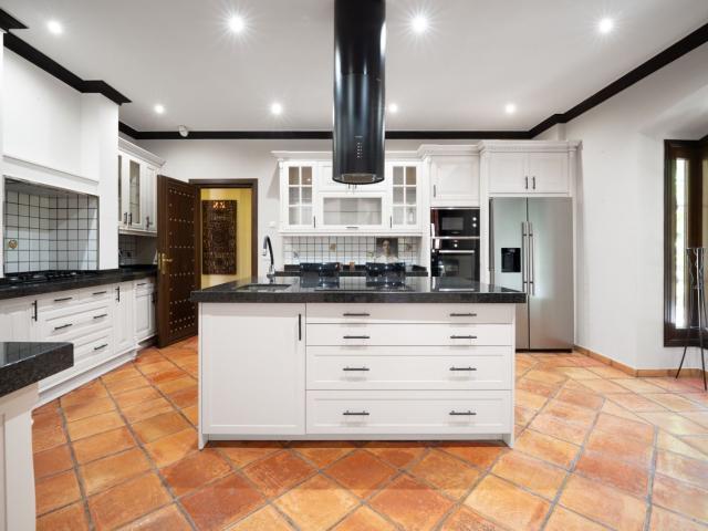 Casa en alquiler en Ojén