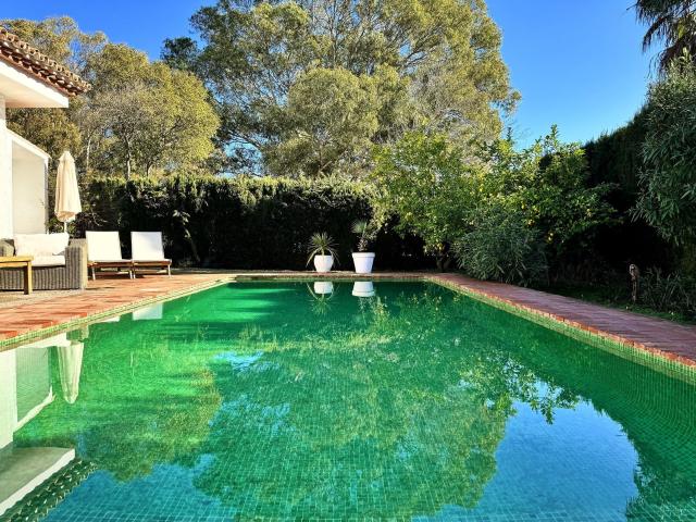 Casa en alquiler en Estepona, El Paraíso