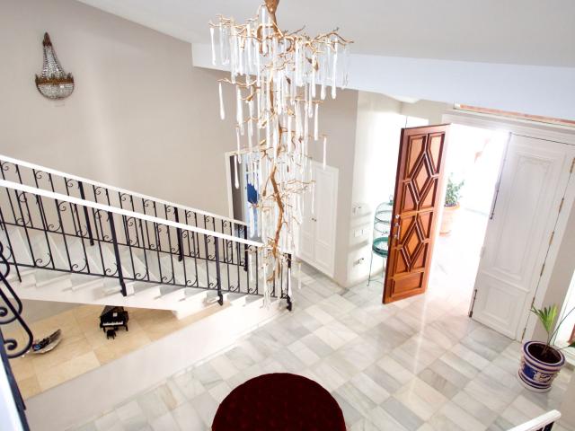 Casa en alquiler en Estepona, El Paraíso