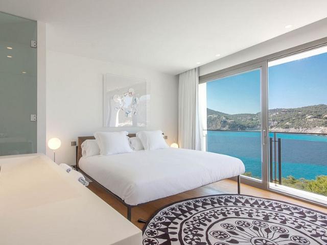 Chalet en venta en es Camp de Mar, Serra de Tramuntana