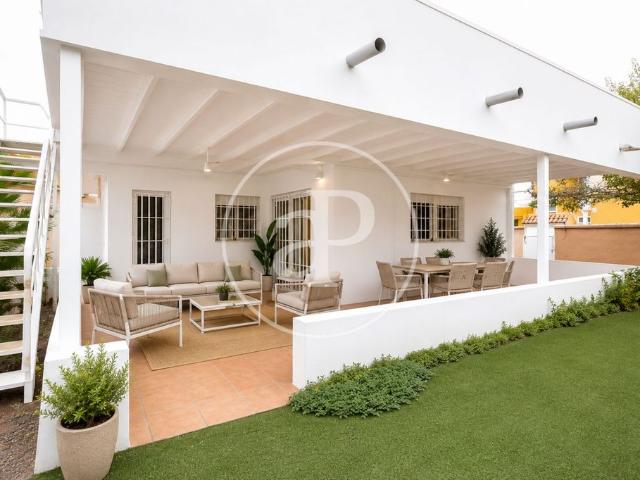 Chalet en venta en Residencial La Reva, el Camp de Túria
