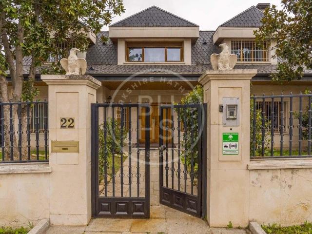 Villa en venta en Madrid