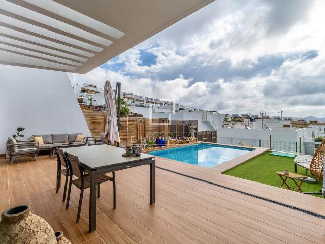 Chalet en venta en la Marina Baixa, Valencia