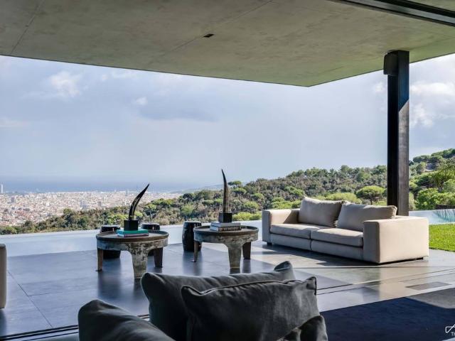 Villa en venta en Barcelona