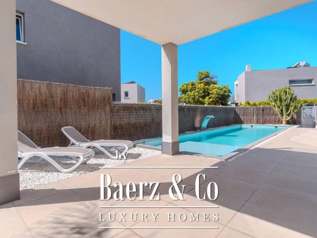 Chalet en venta en Playa Paraíso, Adeje
