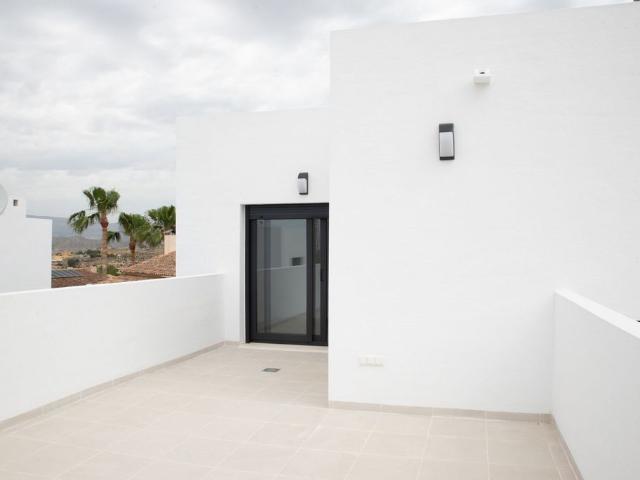 Chalet en venta en Urbanización Valle Dorado, l'Alacantí
