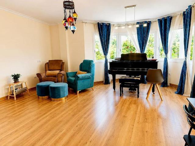 Chalet en venta en La Capellanía, Costa del Sol Occidental