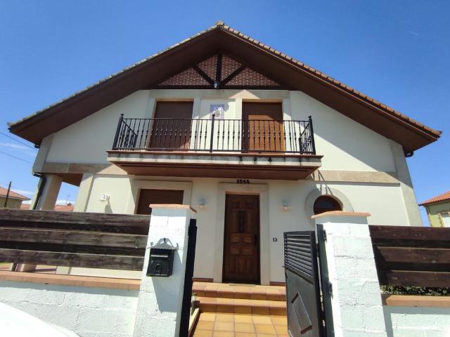 Chalet en venta en Marina De Cudeyo, Cantabria