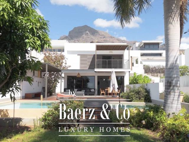 Chalet en venta en San Eugenio Bajo, Adeje