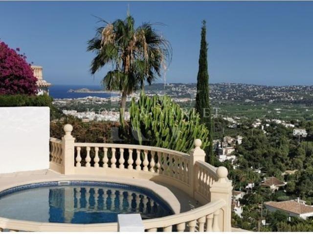 Chalet en venta en Adsubia, Valencia