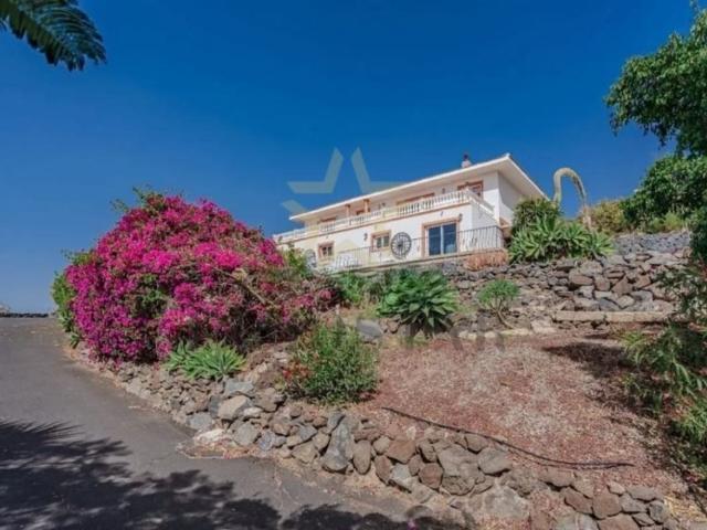 Chalet en venta en Las Moraditas, Adeje