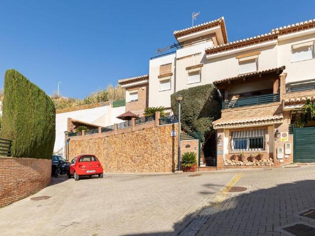 Chalet en venta en Lancha del Genil, Granada
