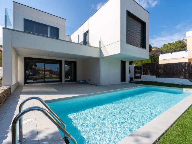 Chalet en venta en Alt Empordà, Catalunya