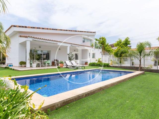 Villa en venta en Bétera, Mas Camarena