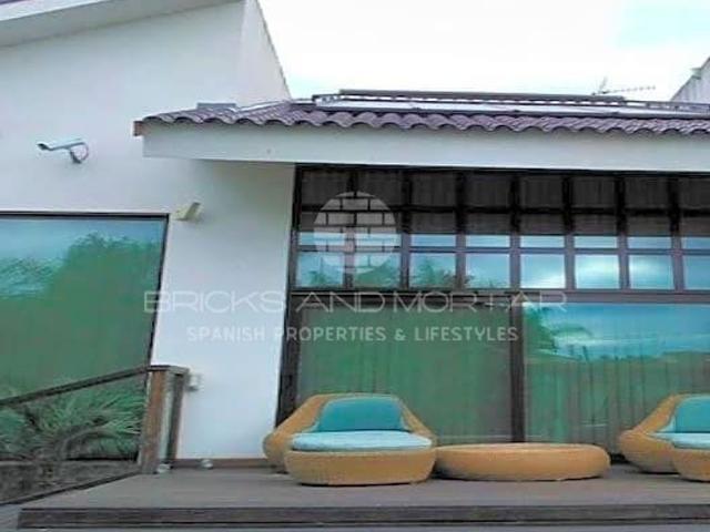 Chalet en venta en Urbanització El Camp de Túria, el Camp de Túria